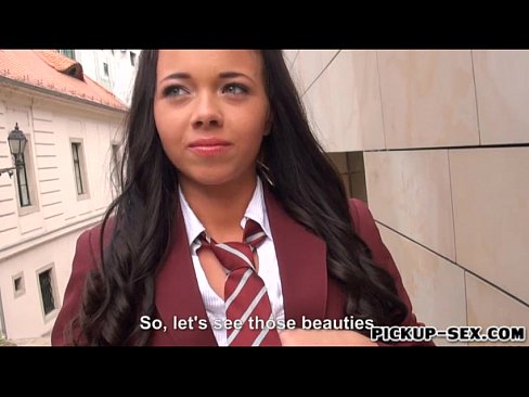 Школьницу Tricia Teen отдолбили за деньги